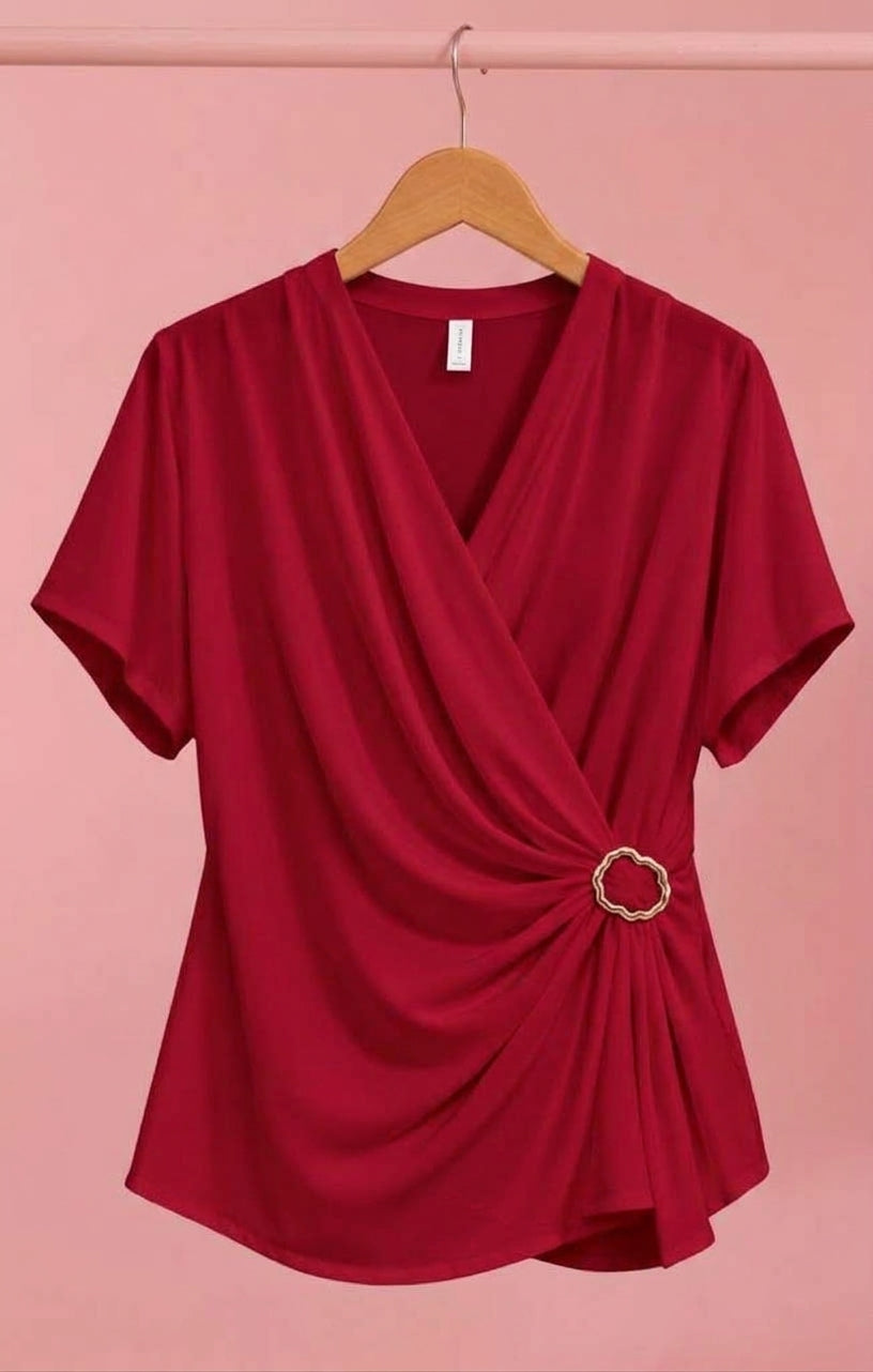 Blusa Roja Cruzada Poder